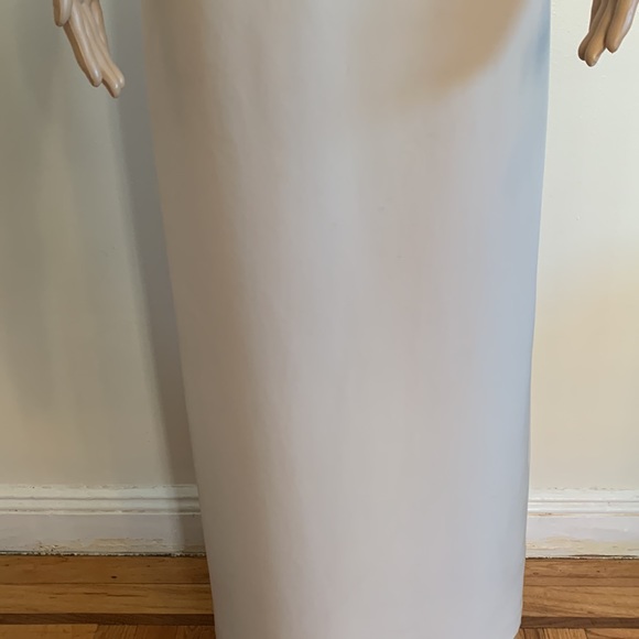 DAVID’S BRIDAL Off- Shoulder Gown - Picture 5 of 12